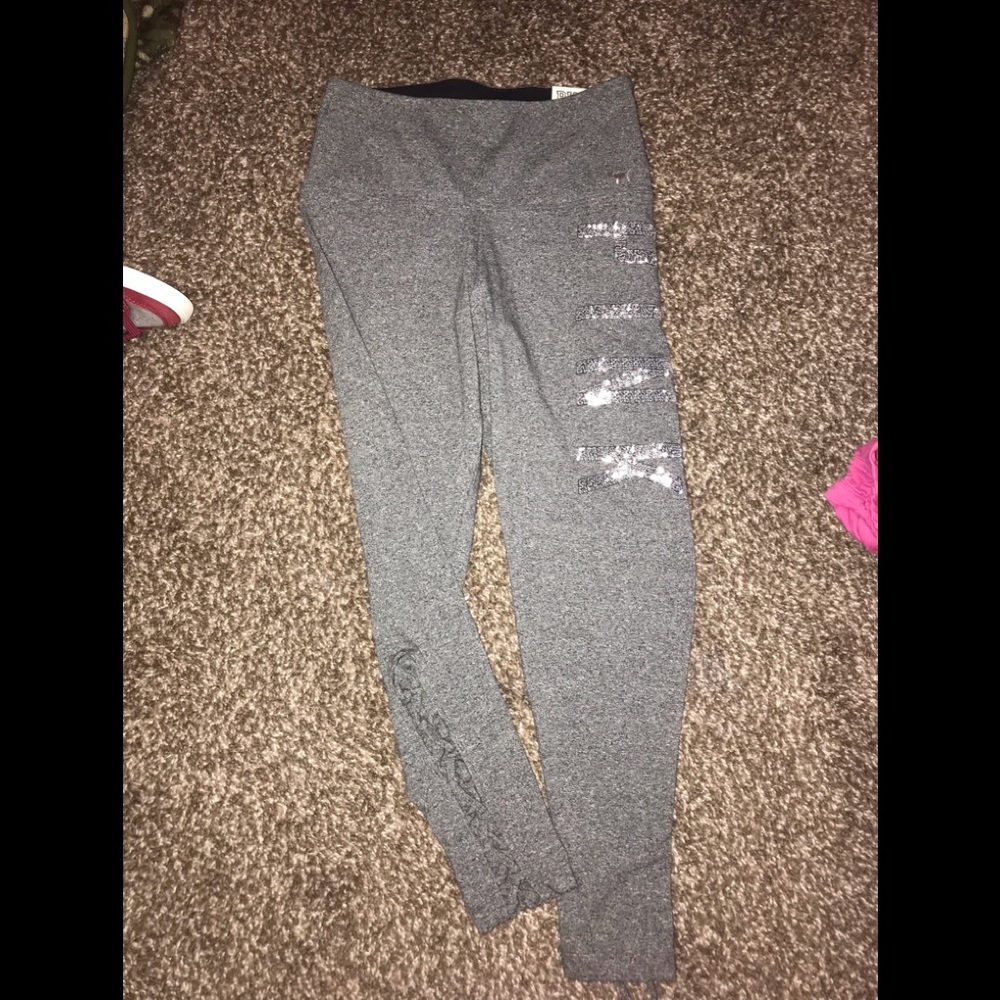 Nwt size small pink bling leggings!